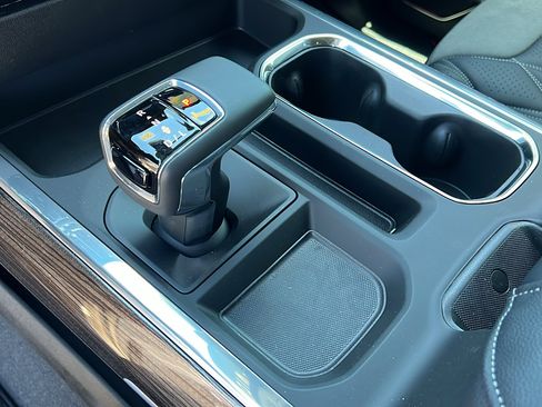 New 2026 Chevrolet Silverado 1500 RST AWD/4WD image 25