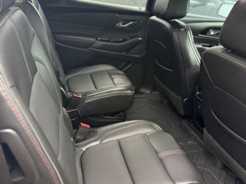 Used 2023 Chevrolet Traverse RS w/ LPO, Floor Liner Package image 8