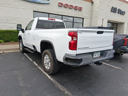 Used 2022 Chevrolet Silverado 3500 LT w/ Convenience Package image 7