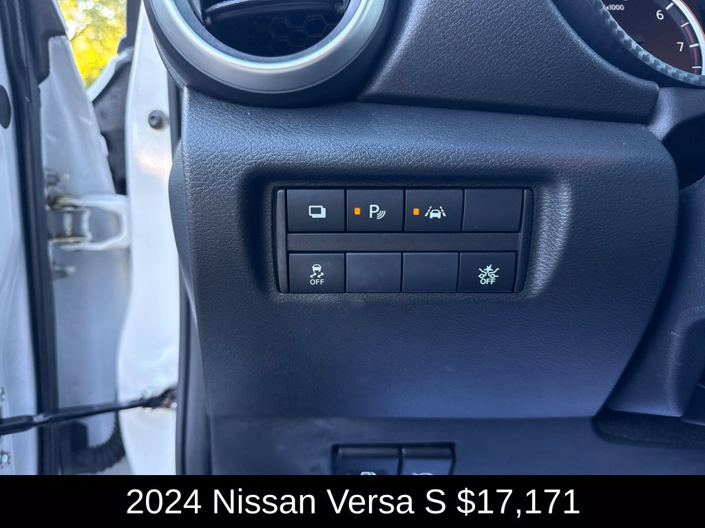 Used 2024 Nissan Versa S w/ Trunk Package FWD image 22