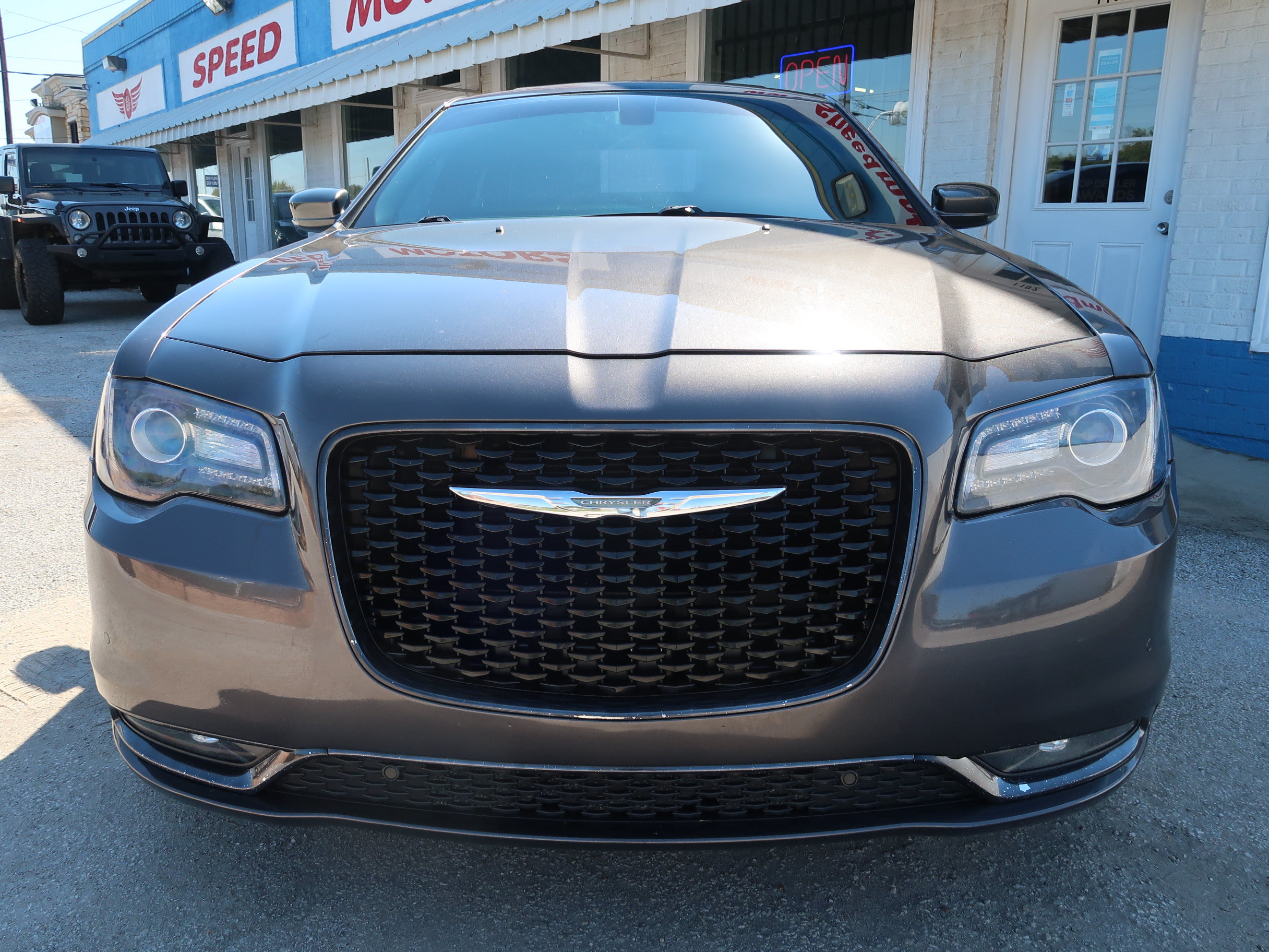 Used 2017 Chrysler 300 S w/ 300S Premium Group AWD/4WD image 9