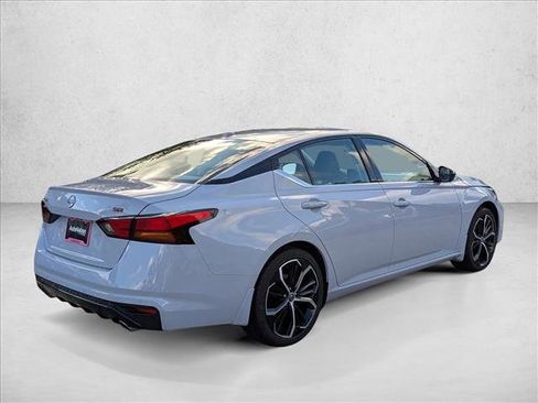 New 2025 Nissan Altima 2.5 SR w/ SR Premium Package image 2