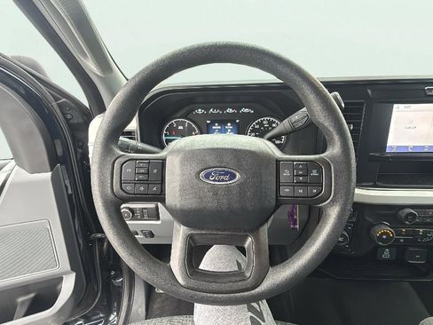 Used 2025 Ford F450 XLT w/ FX4 Off-Road Package image 14