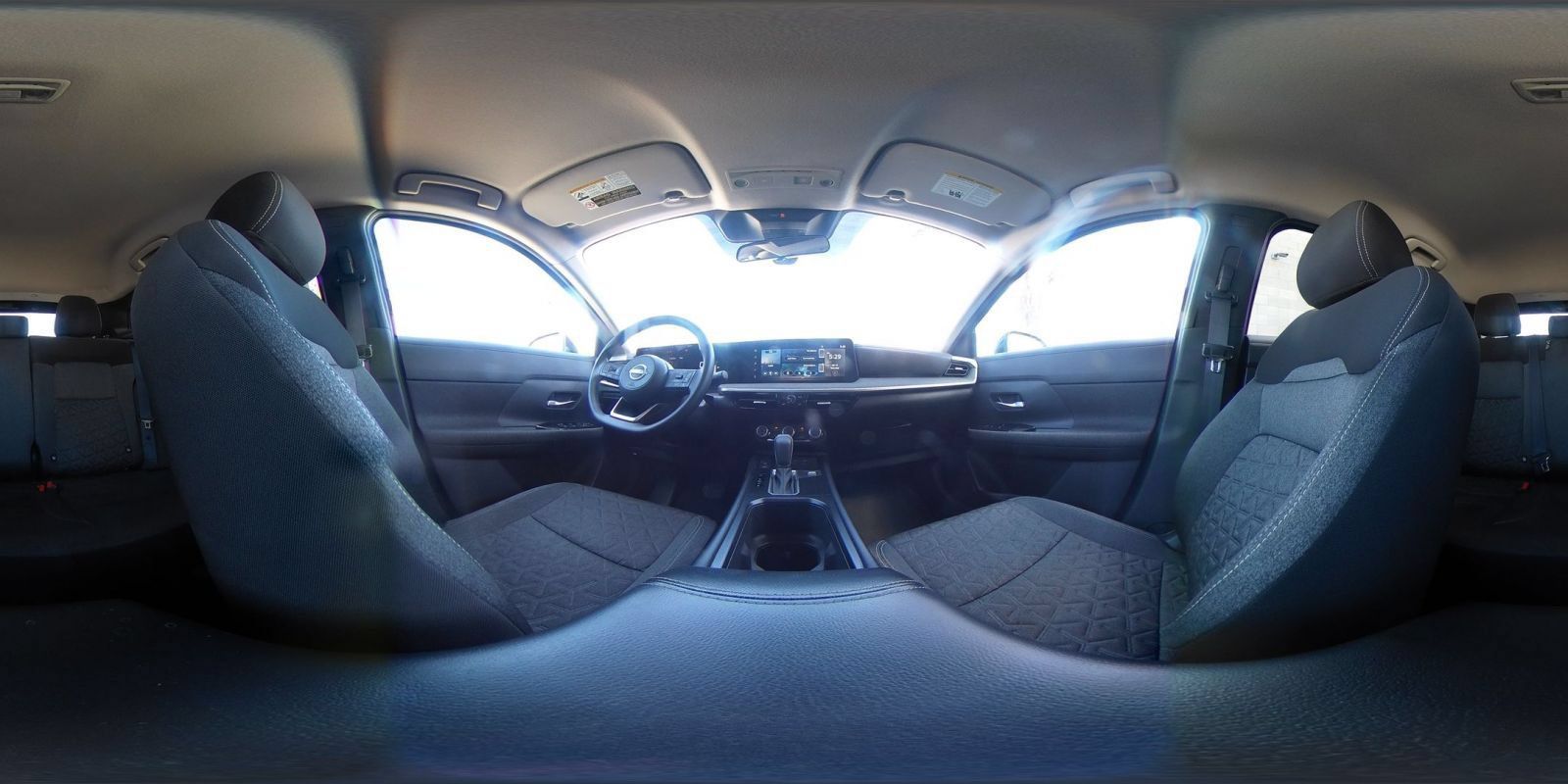 Used 2025 Nissan Kicks SV AWD/4WD image 39