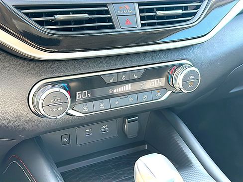 New 2026 Nissan Altima 2.5 SR w/ SR Premium Package FWD image 24