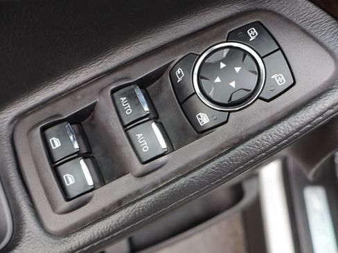 Used 2014 Ford Explorer Limited image 29