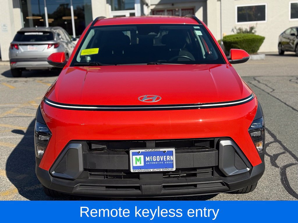 Certified 2024 Hyundai Kona SEL AWD/4WD image 9