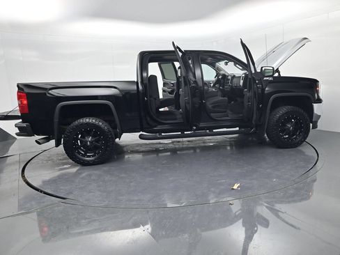 Used 2017 GMC Sierra 1500 SLE w/ SLE Value Package AWD/4WD image 68
