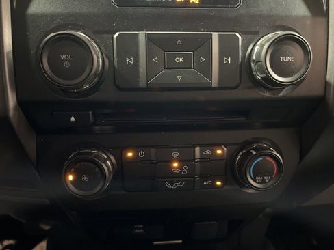 Used 2018 Ford F150 XLT AWD/4WD image 27