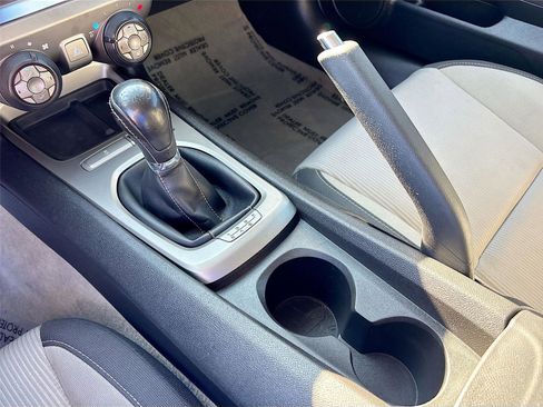 Used 2013 Chevrolet Camaro SS image 17
