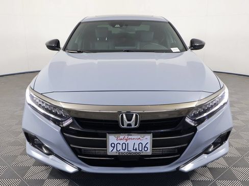 Used 2022 Honda Accord Sport image 2