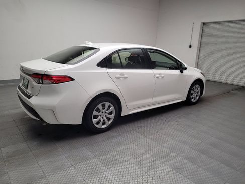 Used 2022 Toyota Corolla LE w/ Carpet Mat Package (TMS) image 10