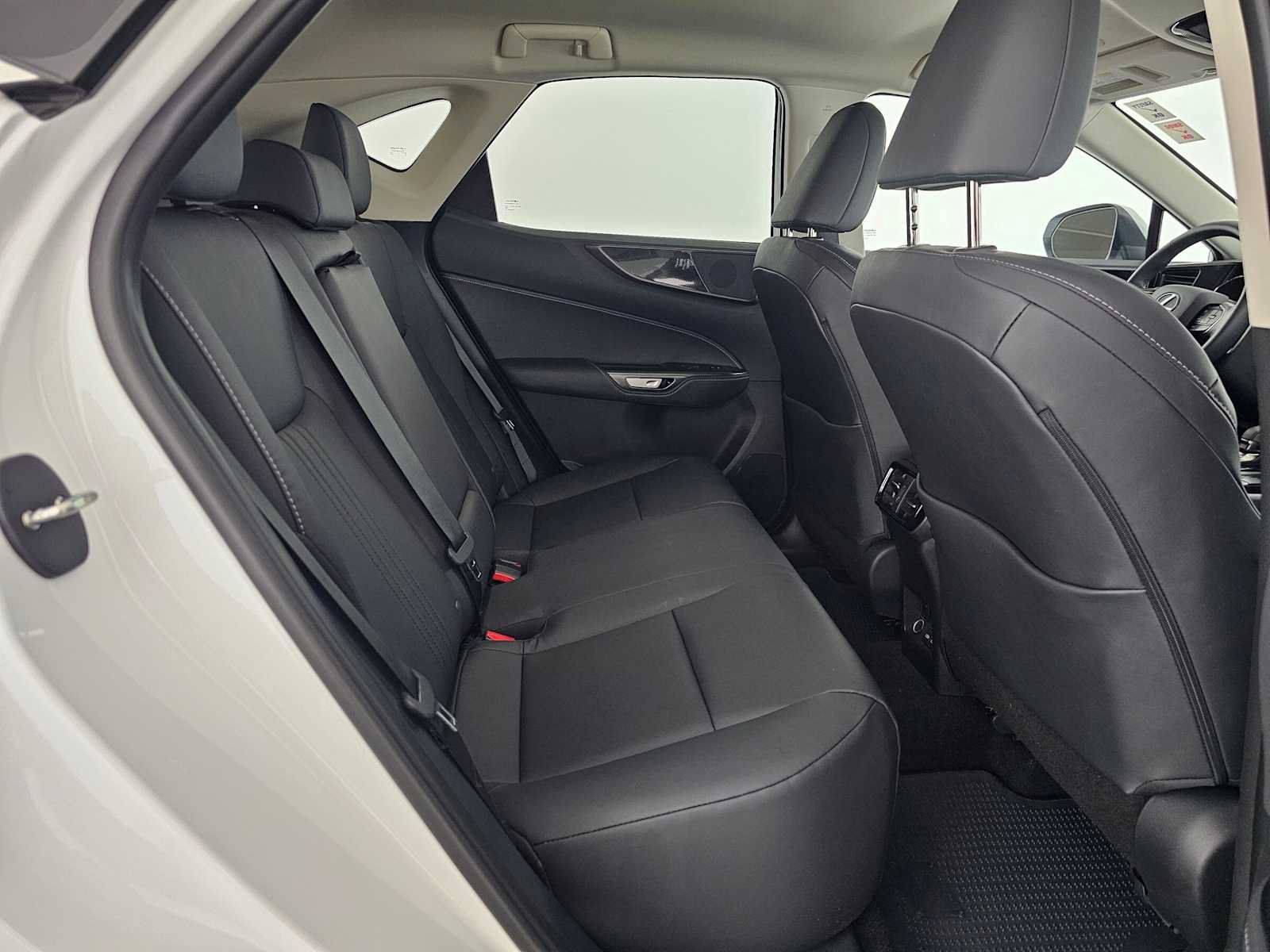 Certified 2026 Lexus NX 350 AWD w/ Accessory Package (2T) image 12