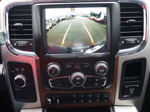 Used 2018 RAM 2500 Laramie w/ Convenience Group image 20