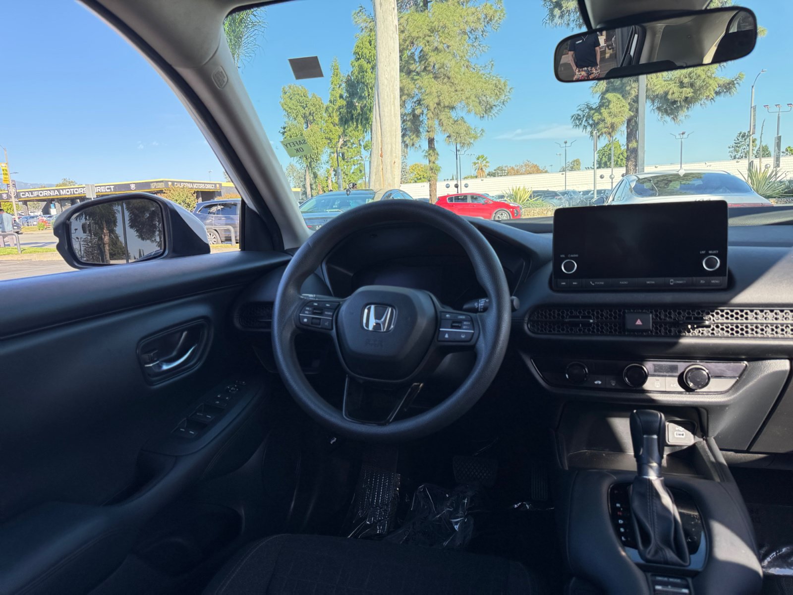 Used 2024 Honda HR-V LX image 17
