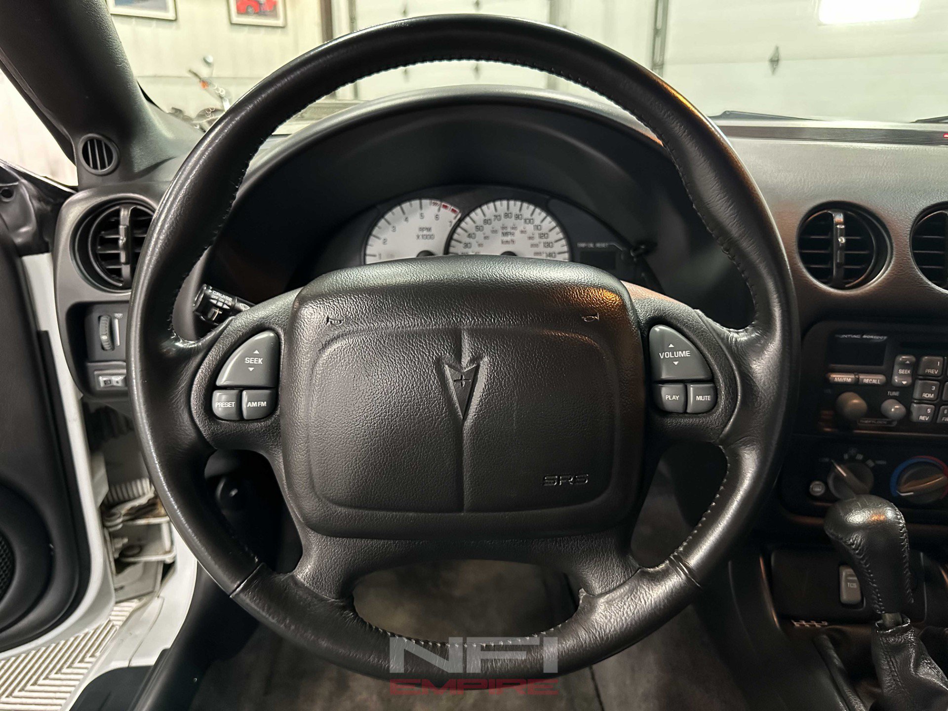 Used 2002 Pontiac Firebird Formula RWD image 25