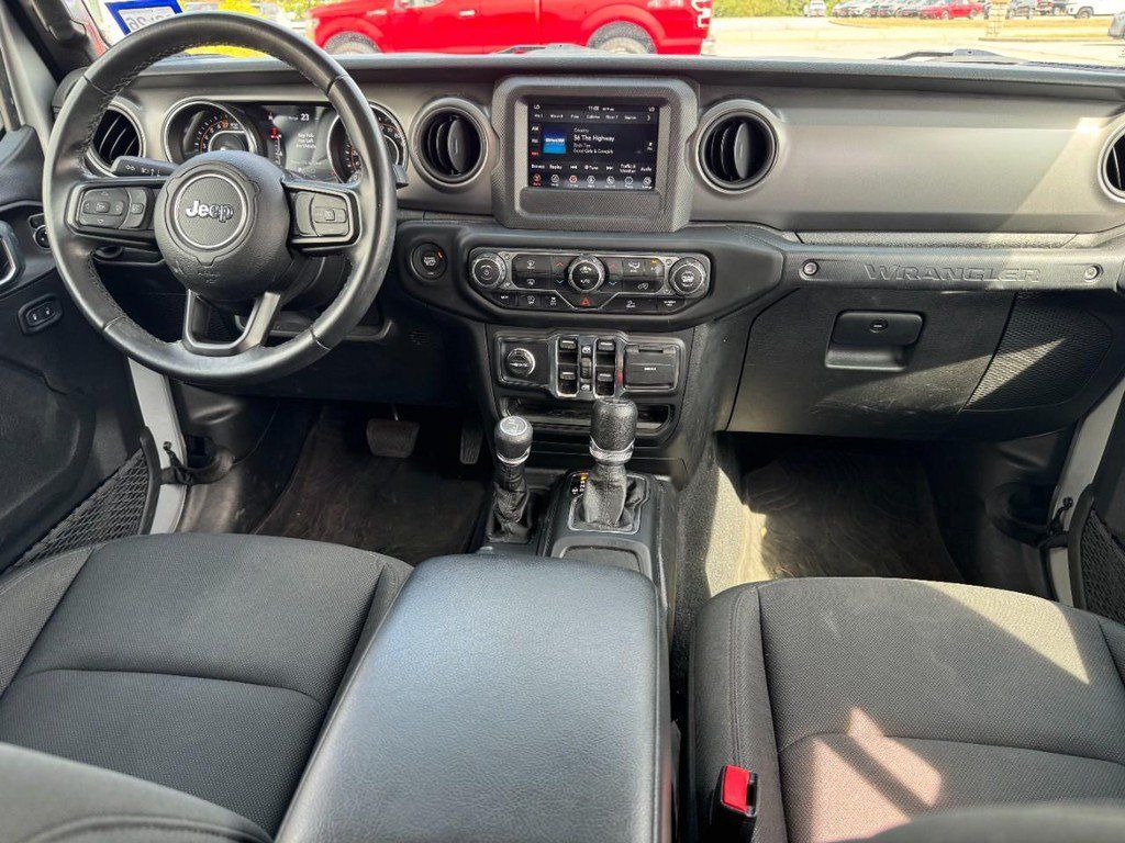 Used 2022 Jeep Wrangler Unlimited Sport AWD/4WD image 14