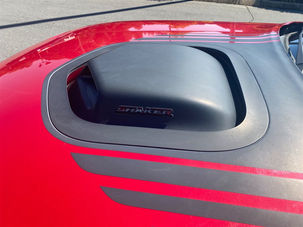 Used 2016 Dodge Challenger R/T Plus RWD image 11