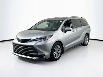 Used 2021 Toyota Sienna Platinum