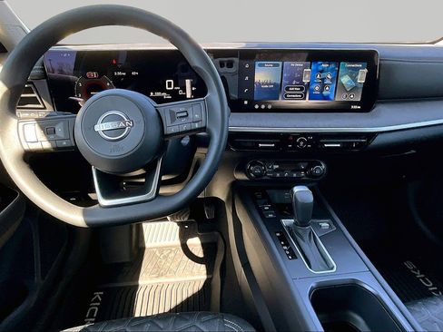 New 2026 Nissan Kicks SV FWD image 10