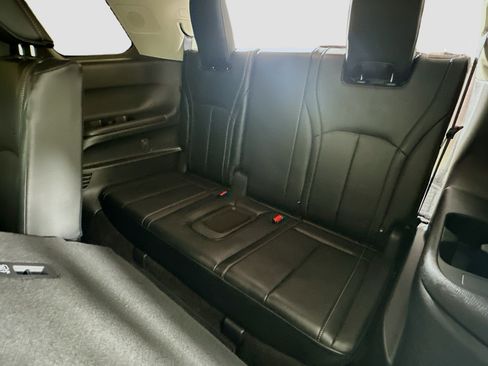 Used 2023 INFINITI QX60 Luxe w/ Cargo Package FWD image 30