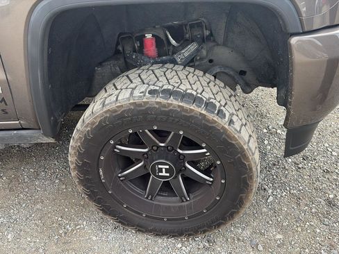 Used 2015 GMC Sierra 3500 Denali w/ Duramax Plus Package image 7