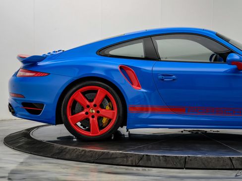 Used 2016 Porsche 911 Turbo S AWD/4WD image 27