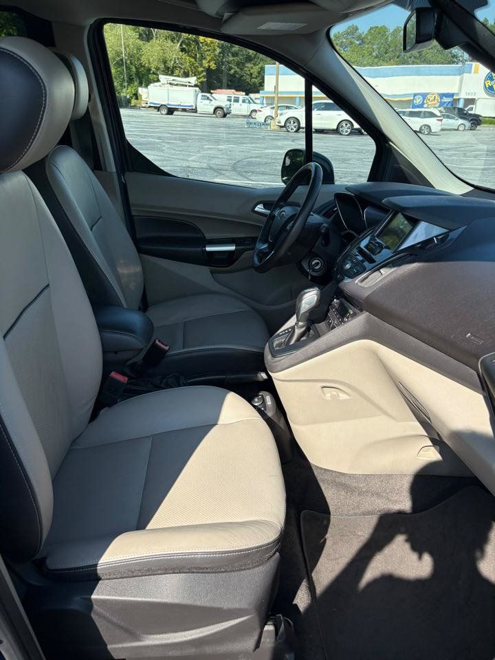 Used 2017 Ford Transit Connect Titanium FWD image 14
