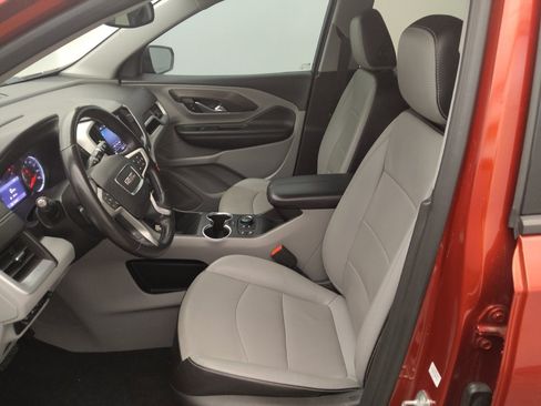 Used 2022 GMC Terrain SLT w/ Tech Package AWD/4WD image 17