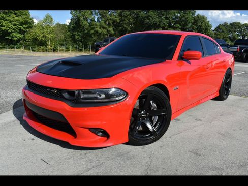 Used 2019 Dodge Charger Scat Pack w/ Dynamics Package RWD image 1