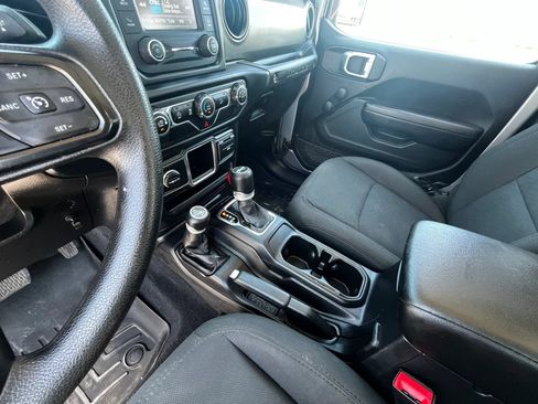 Used 2019 Jeep Wrangler Sport AWD/4WD image 20