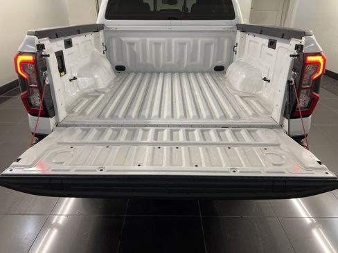 New 2025 Ford Ranger XLT w/ Equipment Group 301A High image 34