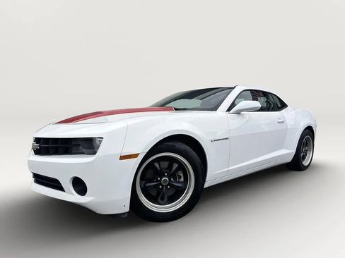 Used 2012 Chevrolet Camaro LS RWD image 14