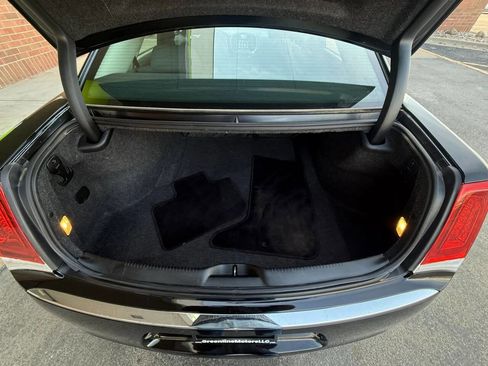 Used 2018 Chrysler 300 Touring image 21