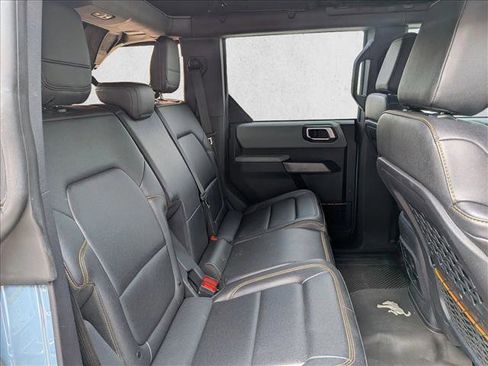 Used 2021 Ford Bronco Badlands image 17