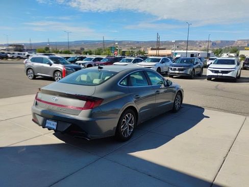 Used 2023 Hyundai Sonata SEL FWD image 5