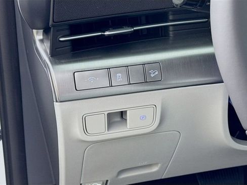 New 2026 Hyundai Kona SEL Sport FWD image 14