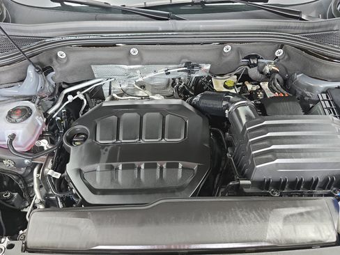 Used 2026 Volkswagen Atlas SEL Premium R-Line AWD/4WD image 32