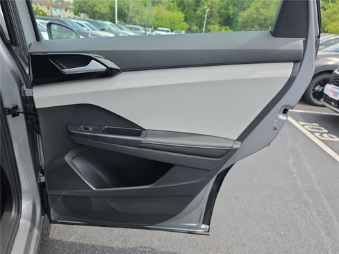 New 2026 Volkswagen Taos S FWD image 27