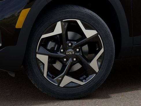 New 2026 Kia Seltos EX FWD image 9