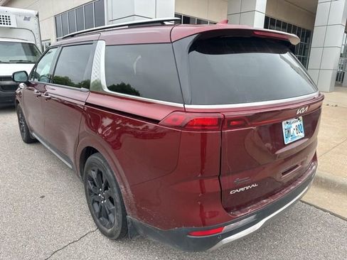 Used 2024 Kia Carnival SX FWD image 7