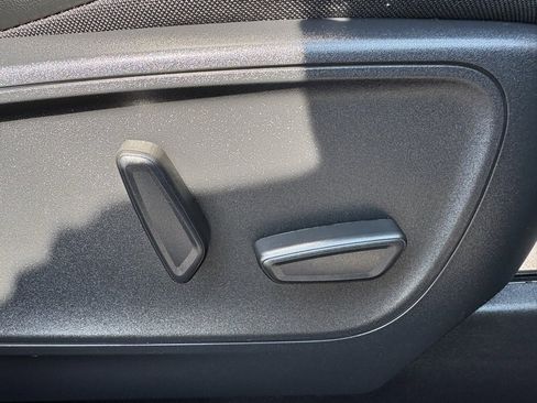 Used 2024 Ford Escape Platinum image 63