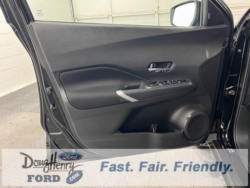 Used 2024 Nissan Kicks SV image 23