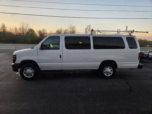 Used 2013 Ford E-350 and Econoline 350 Extended Super Duty w/ PWR Group image 4