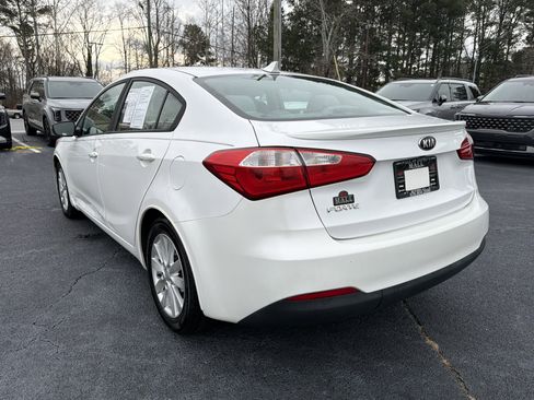Used 2016 Kia Forte LX w/ LX Popular Plus Package image 5