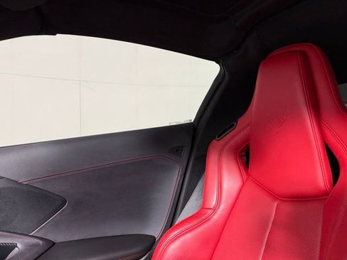Used 2024 Chevrolet Corvette Stingray image 17