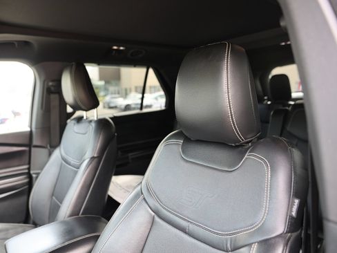 Used 2020 Ford Explorer ST w/ ST Street Pack AWD/4WD image 22