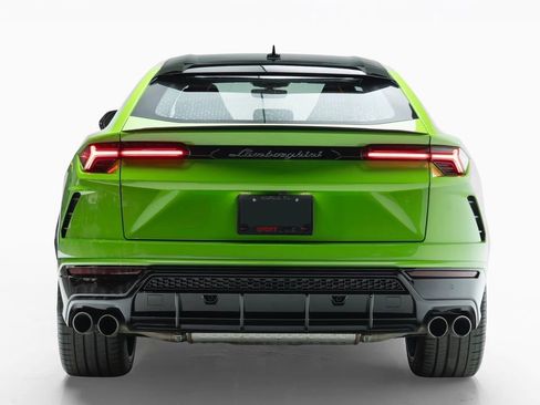 Used 2021 Lamborghini Urus AWD/4WD image 10