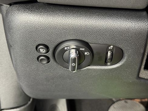 Used 2023 MINI Cooper S image 17