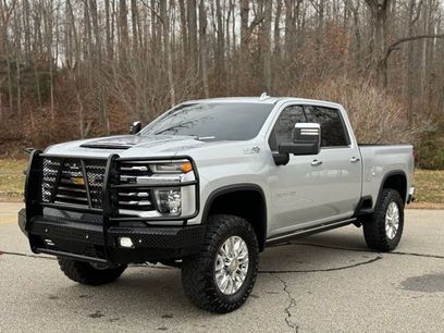 Used 2023 Chevrolet Silverado 2500 High Country w/ Z71 Off-Road Package